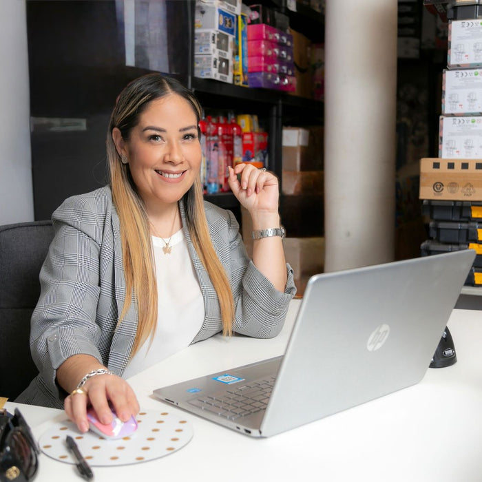 About Claudia Lorena Méndez Loyola
